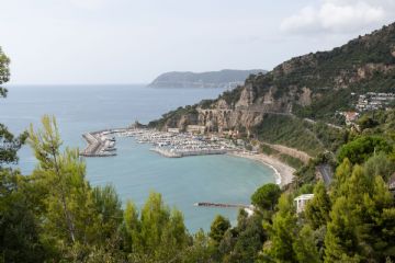 Veduta del porto di Alassio